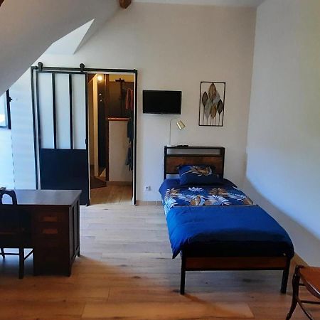La Ferme Aux Fleurs Bed & Breakfast Ossun Екстериор снимка