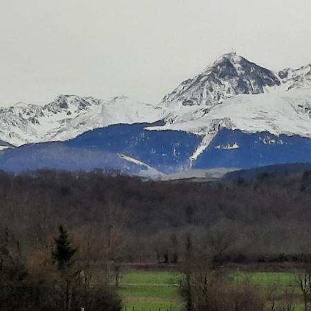 La Ferme Aux Fleurs Bed & Breakfast Ossun Екстериор снимка