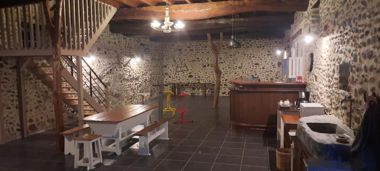 La Ferme Aux Fleurs Bed & Breakfast Ossun Екстериор снимка